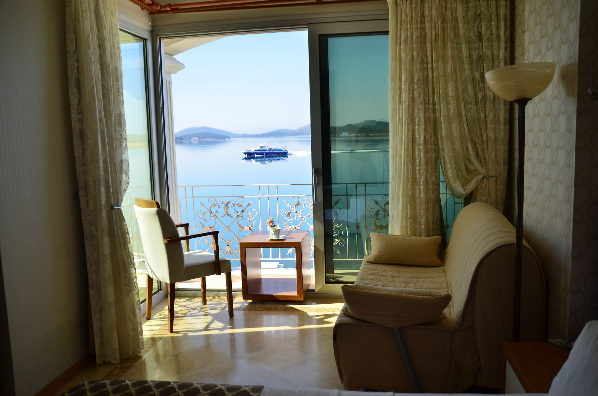 Cunda Kivrak Hotel Ayvalı Buitenkant foto